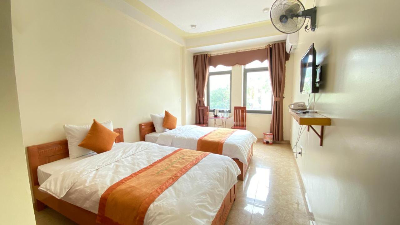 Sun Ha Giang Hotel-Tours-Motorbike Rental Экстерьер фото